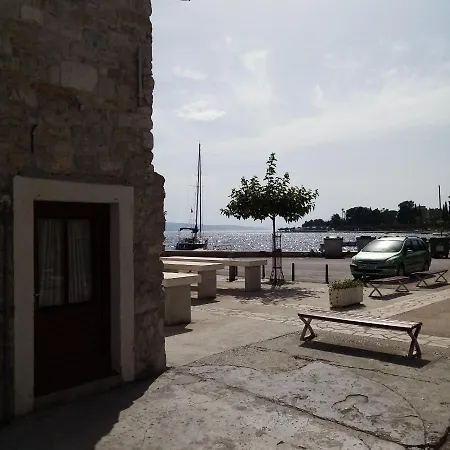 Studio Kalun Apartamento Kaštela